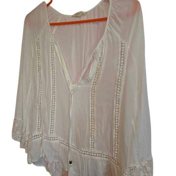 White Boho Blouse with Lace Details - Picture 2 of 2